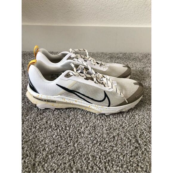 Nike Men's React Terra Kiger 9 Trail Running Shoes Size 13 - Picture 2 of 6